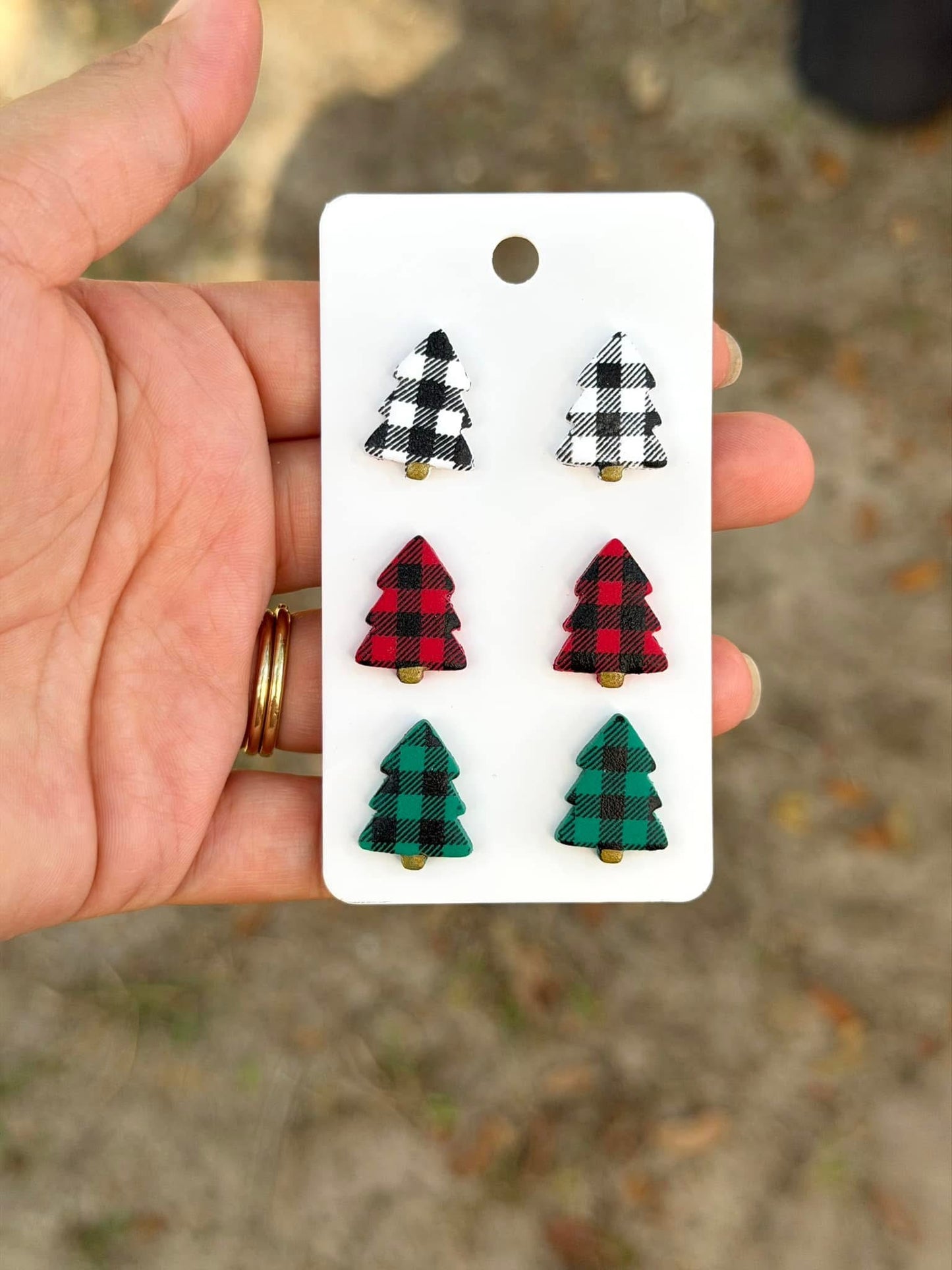 Pack of 3 plaid tree studs