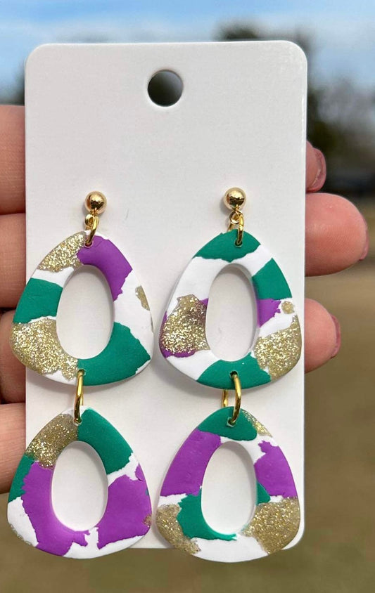 Multi-color clay dangles